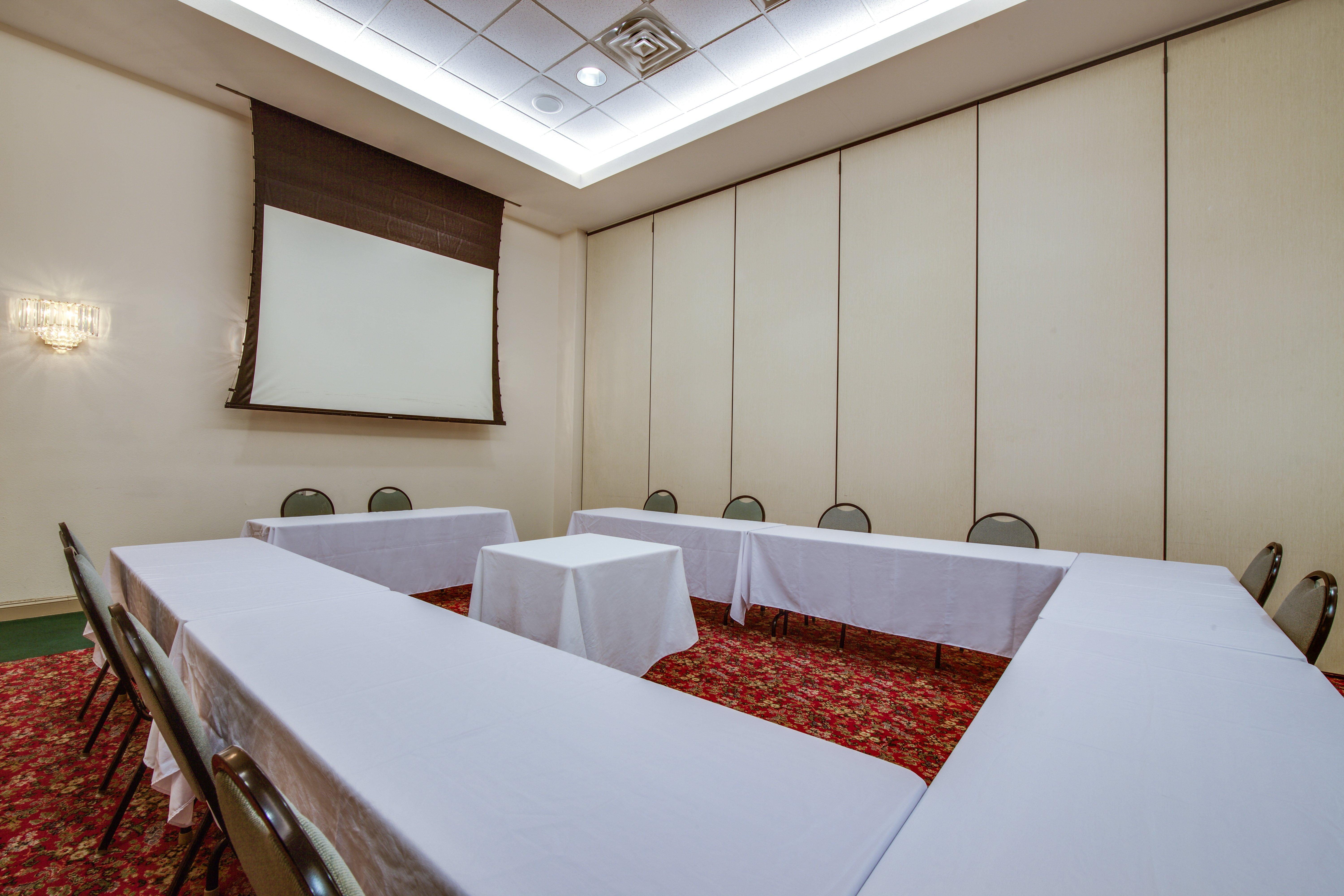 Holiday Inn Express Hotel & Suites Greensboro-East By Ihg Luaran gambar