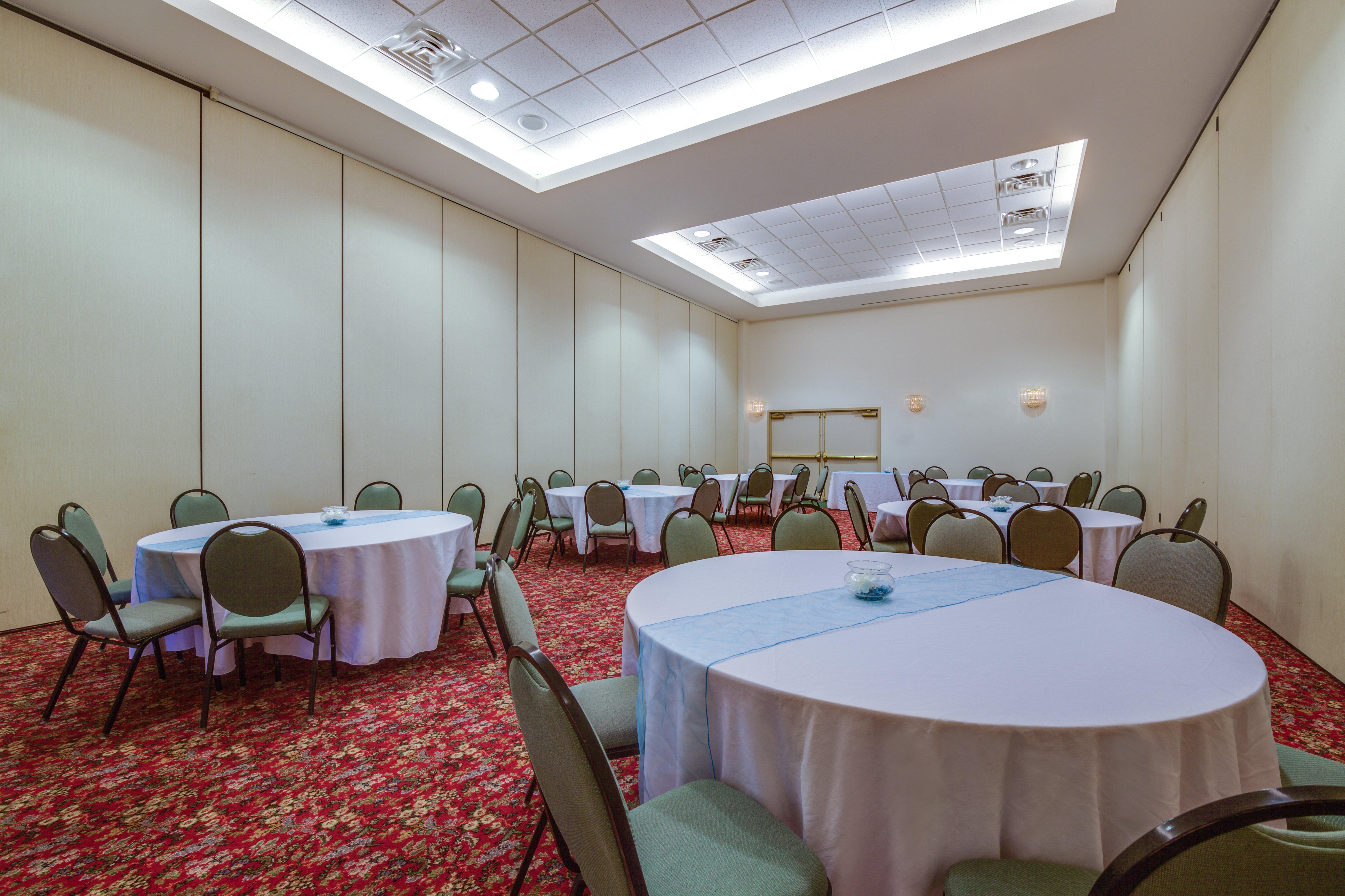 Holiday Inn Express Hotel & Suites Greensboro-East By Ihg Luaran gambar