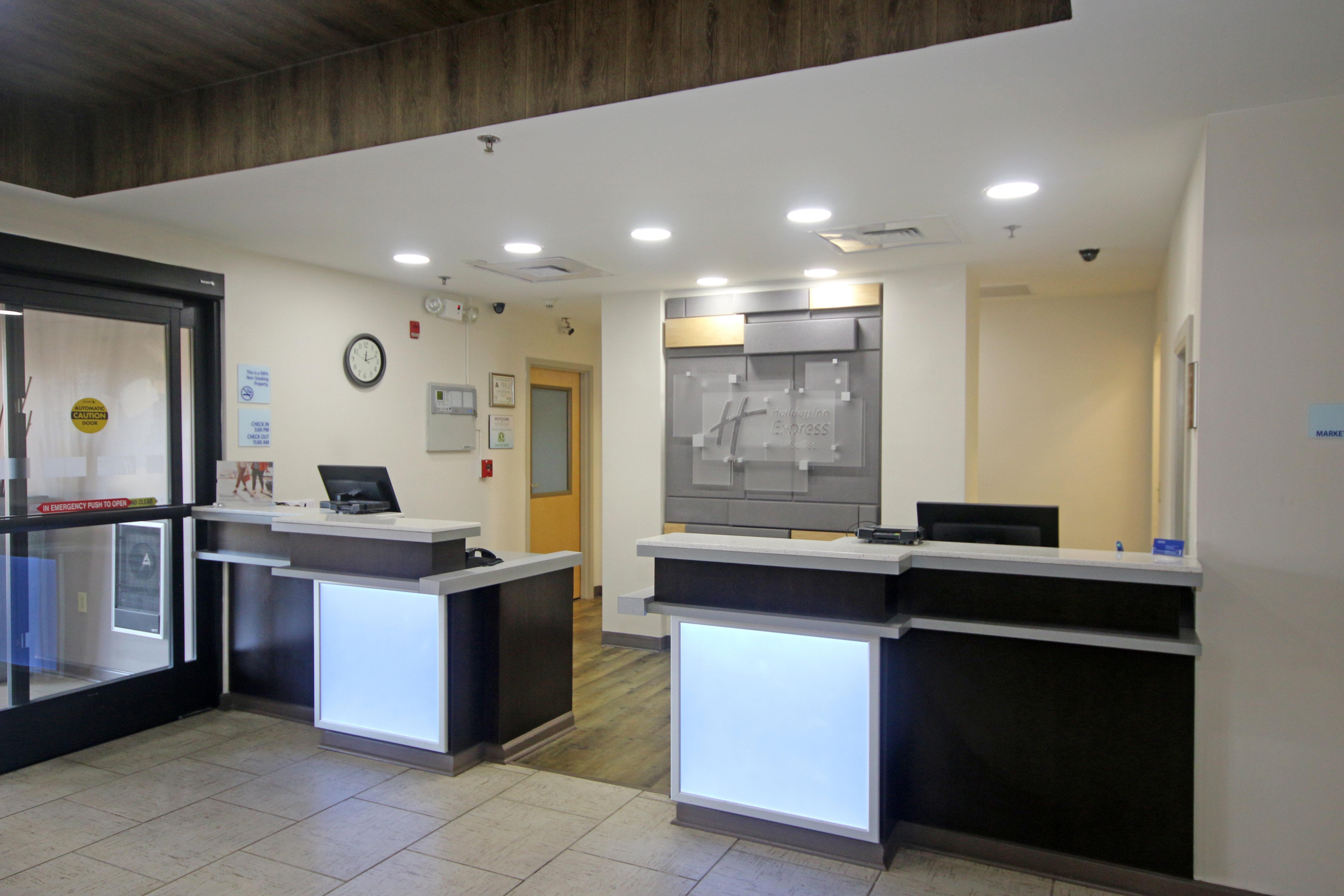 Holiday Inn Express Hotel & Suites Greensboro-East By Ihg Luaran gambar