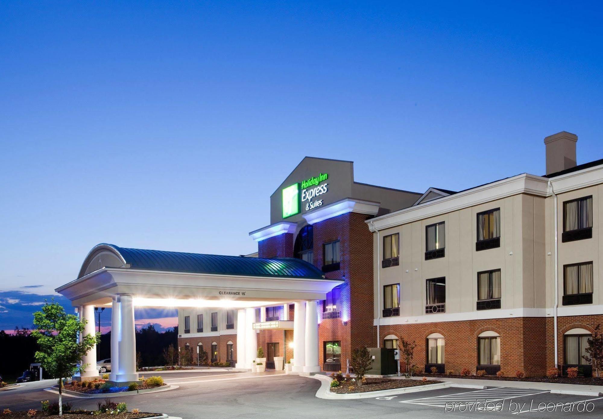 Holiday Inn Express Hotel & Suites Greensboro-East By Ihg Luaran gambar