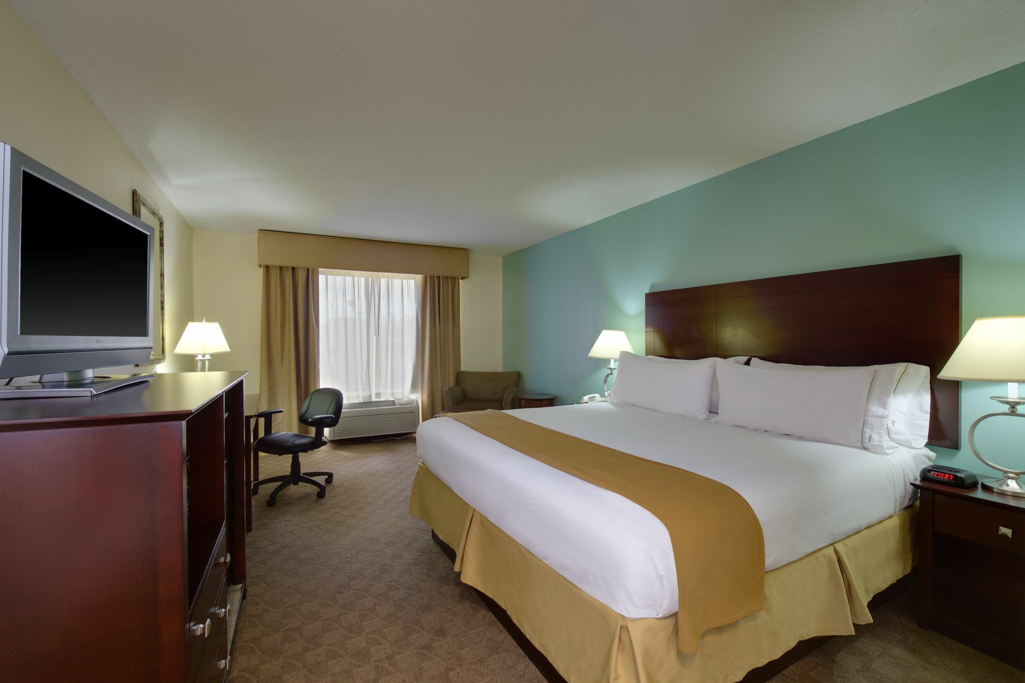 Holiday Inn Express Hotel & Suites Greensboro-East, An Ihg Hotel Luaran gambar