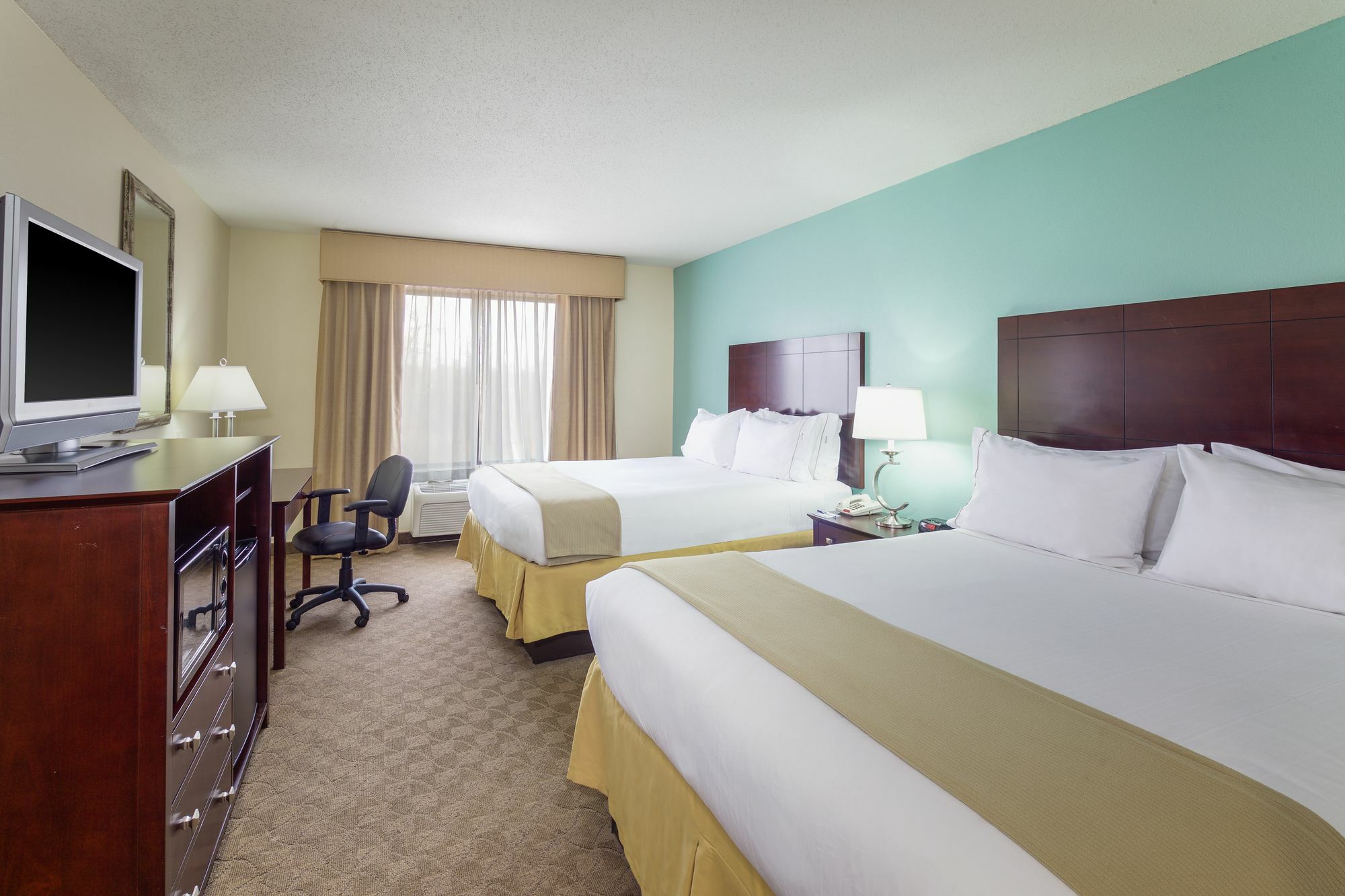 Holiday Inn Express Hotel & Suites Greensboro-East By Ihg Luaran gambar